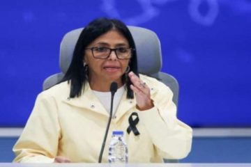 2.595 fallecidos y 12.400 heridos: Gobierno coordina con el FMI y EEUU recuperar recursos para reconstrucci&oacute;n