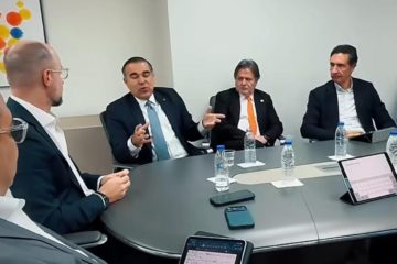 Rom&aacute;n Maniglia se re&uacute;ne con la banca privada: buscan avanzar en la modernizaci&oacute;n y digitalizaci&oacute;n del sistema tributario