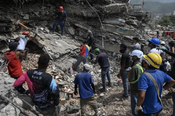#Cr&oacute;nica: La b&uacute;squeda de desaparecidos contin&uacute;a a un mes de la devastaci&oacute;n