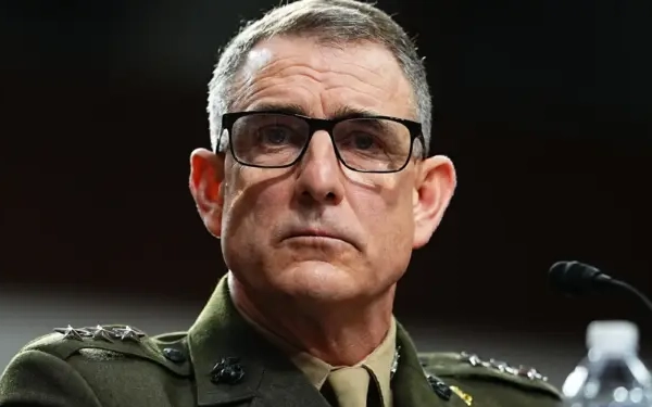 &laquo;No nos quedaremos&raquo;: EEUU despliega m&aacute;s de 900 militares en Venezuela para operaciones de socorro