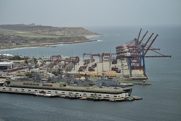 Se debe rescatar la mano de obra en La Guaira y el comercio que est&aacute; en pie &laquo;est&aacute; despertando poco a poco&raquo;