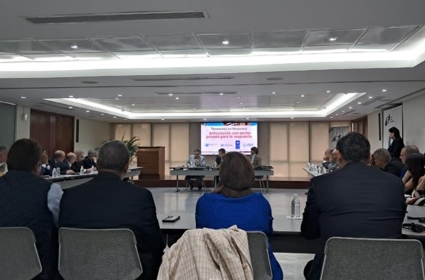 Consecomercio en reuni&oacute;n en Asobanca: Se requiere una nueva arquitectura tributaria y acceso al financiamiento