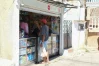 Comercios de bienes b&aacute;sicos en La Guaira mantienen operaciones tras los terremotos
