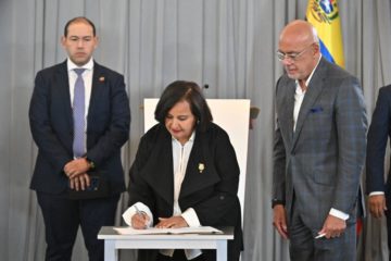 #Expertos: Di&aacute;logo pol&iacute;tico cerr&oacute; primer ciclo con expectativas positivas, pero cautelosas