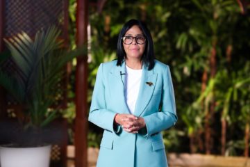 Delcy Rodr&iacute;guez: Venezuela suscribi&oacute; 50 acuerdos estrat&eacute;gicos en petr&oacute;leo y gas con inversi&oacute;n privada e internacional