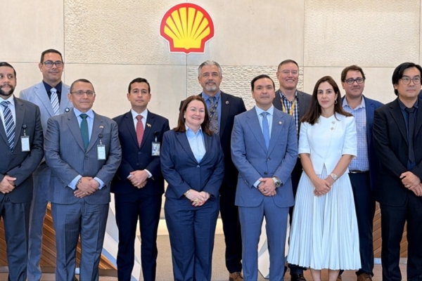 Autoridades venezolanas visitaron Shell para conocer sus capacidades y tecnolog&iacute;as aplicadas al sector energ&eacute;tico