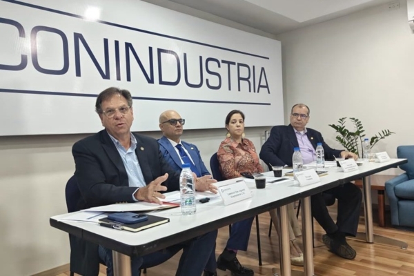 Priorizar la manufactura nacional: Conindustria, CVC y PNUD trazan fases operativas para reconstruir a Venezuela