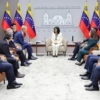 Venezuela firma acuerdos energ&eacute;ticos con Chevron y ENI: &laquo;Espero que estos convenios sean de mutuo beneficio&raquo;