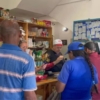 Cr&eacute;ditos entregados a comerciantes formales en La Guaira suman US$20 millones, indica gobernador