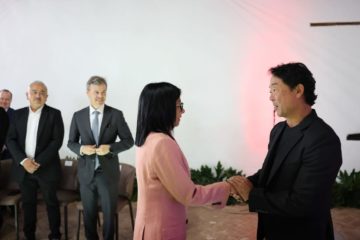 Venezuela y Miyamoto International firman acuerdo para remoci&oacute;n de 3.000.000 de toneladas de escombros