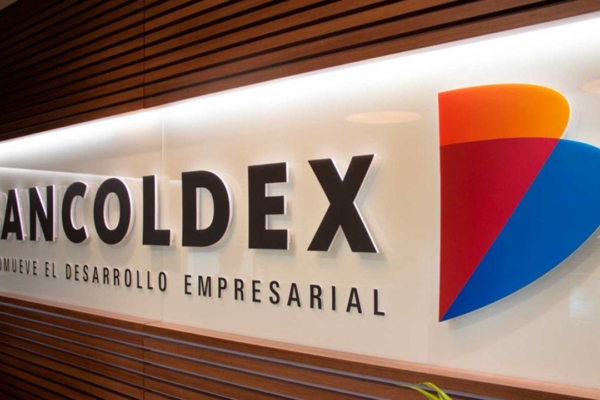 Colombiano Banc&oacute;ldex se al&iacute;a con bancos venezolanos para promover comercio binacional