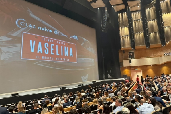 Clientes, aliados y colaboradores de Bancamiga disfrutaron de una noche memorable en el musical Vaselina