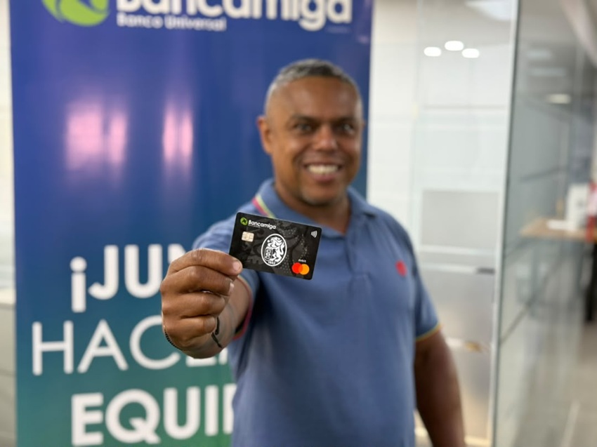 Bancamiga celebra el orgullo caraquista con su Tarjeta de Débito de los Leones del Caracas