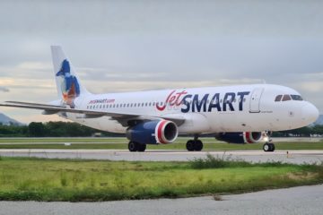 Aerol&iacute;nea JetSmart est&aacute; &laquo;estudiando la posibilidad de volar a Venezuela&raquo;