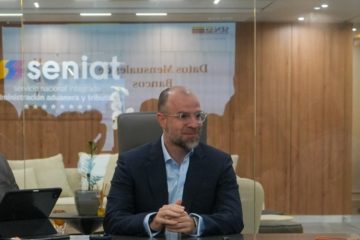 Superintendente Maniglia expuso la visi&oacute;n de la &laquo;Moda Seniat&raquo; al gremio de centros comerciales