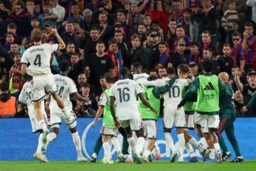 El Real Madrid derrota al Barcelona con un doblete de Kylian Mbapp&eacute;
