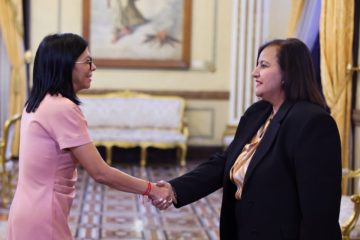 Delcy Rodr&iacute;guez se re&uacute;ne con Dinorah Figuera y Jorge Rodr&iacute;guez: Eval&uacute;an avances del di&aacute;logo nacional
