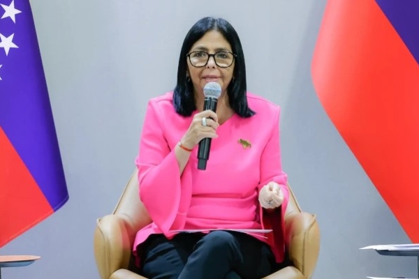 Delcy Rodr&iacute;guez: Reactivaci&oacute;n del sector hidrocarburos podr&iacute;a generar 324.000 empleos en 10 a&ntilde;os