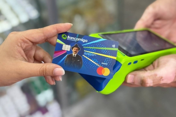 Bancamiga presenta la Tarjeta de D&eacute;bito edici&oacute;n especial San Jos&eacute; Gregorio Hern&aacute;ndez