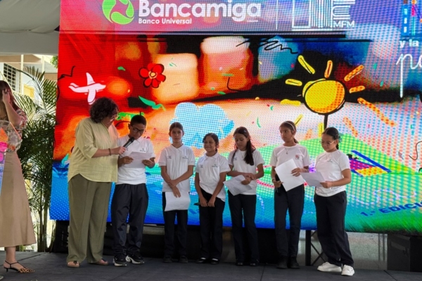 Bancamiga culmina con &eacute;xito 2.&ordf; edici&oacute;n del programa de lectoescritura La Imagen y La Palabra