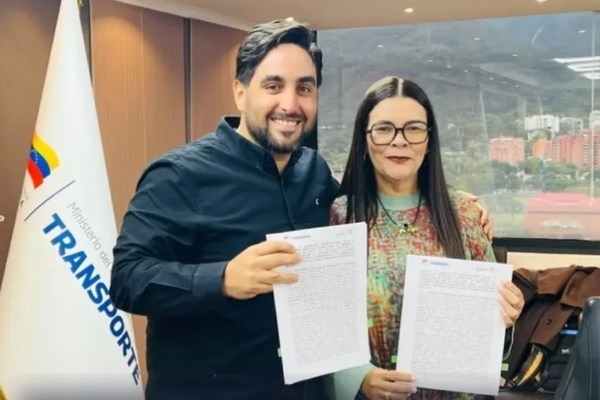 Venavega y Conferry concretan alianza estrat&eacute;gica interinstitucional para fortalecer el transporte mar&iacute;timo de Venezuela