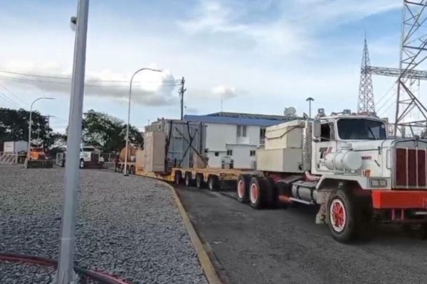 Anuncia la llegada a Venezuela de repuestos y equipos para recuperaci&oacute;n de termoel&eacute;ctricas